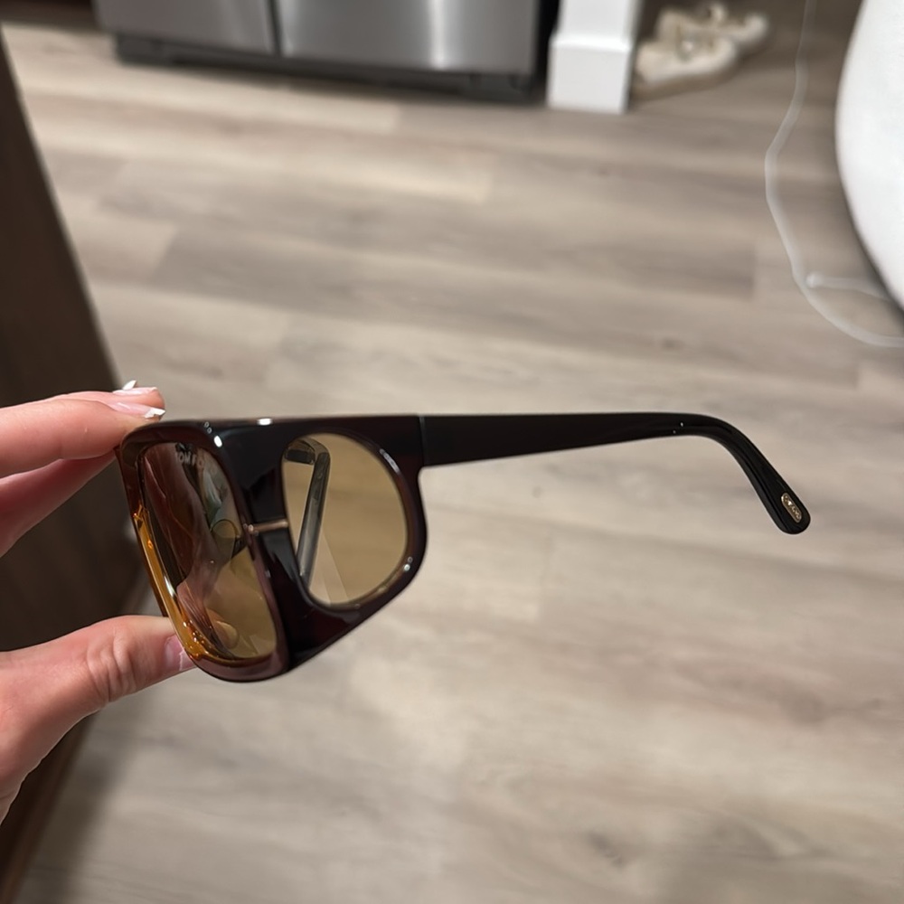 Tom Ford Sunglasses - Picture 3 of 4